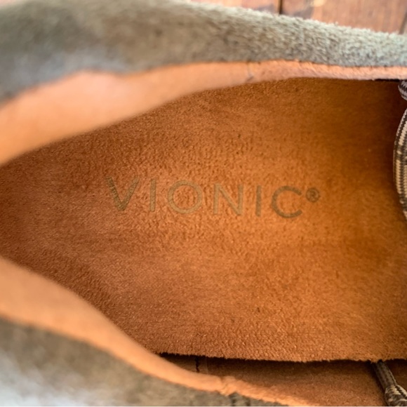 Vionic Ballari Lace-Up Oxford - Picture 5 of 9